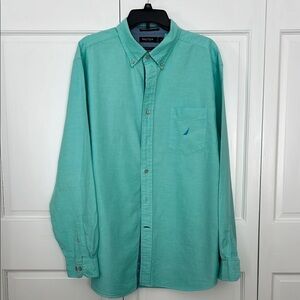 Nautica Men's blue Shirt